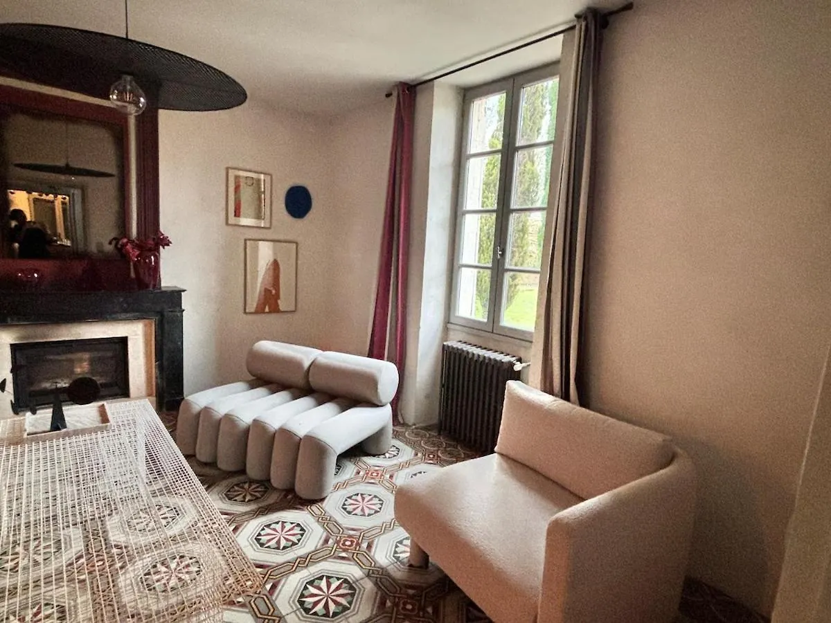 Villa Ideal Festival D Avignon Magnifique Mas Avec Piscine Et Jacuzzi Althen-des-Paluds