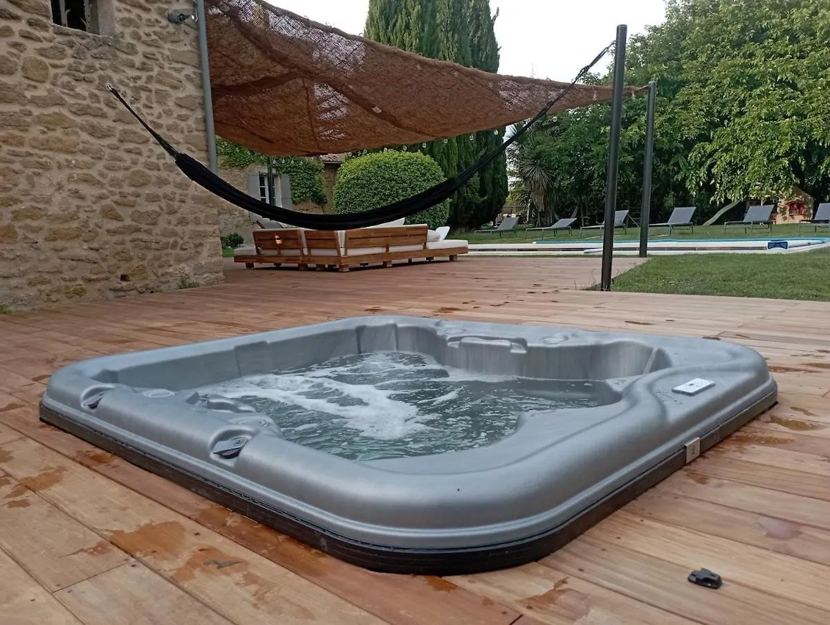 Ideal Festival D Avignon Magnifique Mas Avec Piscine Et Jacuzzi Althen-des-Paluds